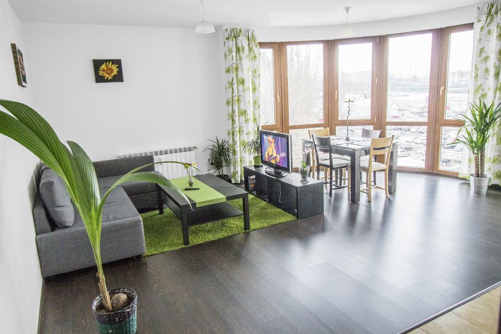 סופיה Flora Apartment Centrum מראה חיצוני תמונה