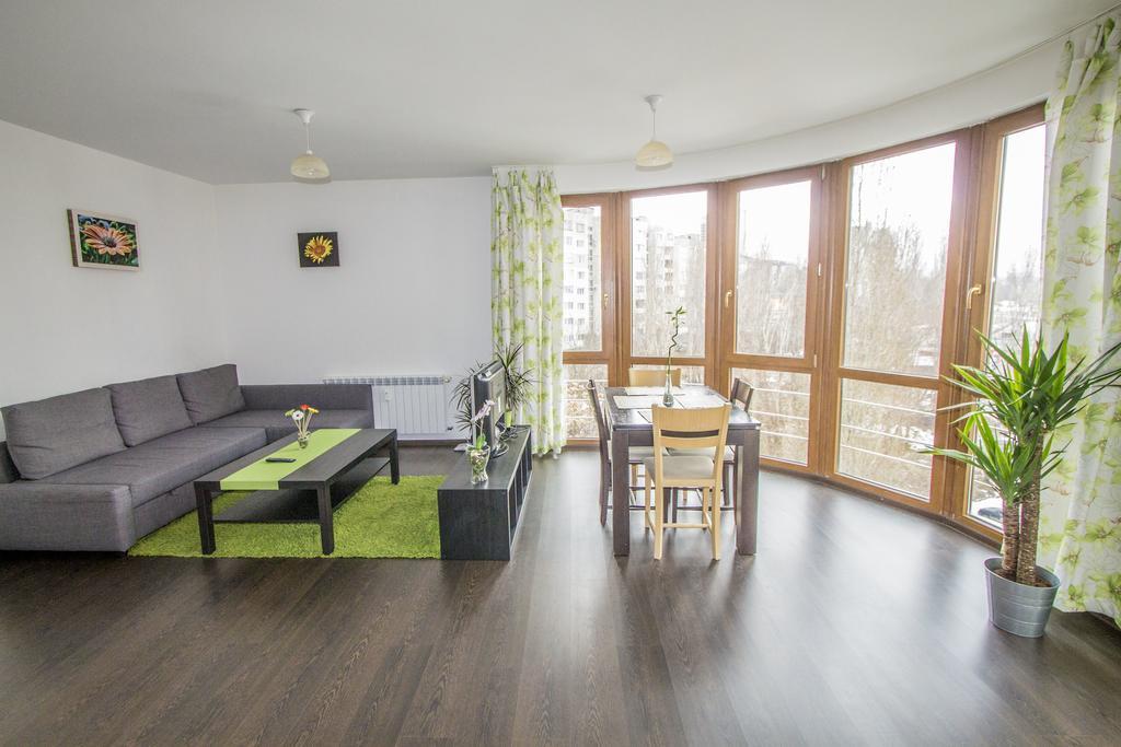 סופיה Flora Apartment Centrum מראה חיצוני תמונה