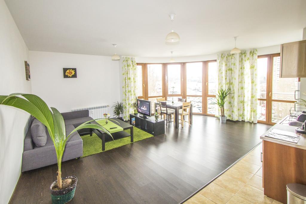 סופיה Flora Apartment Centrum מראה חיצוני תמונה